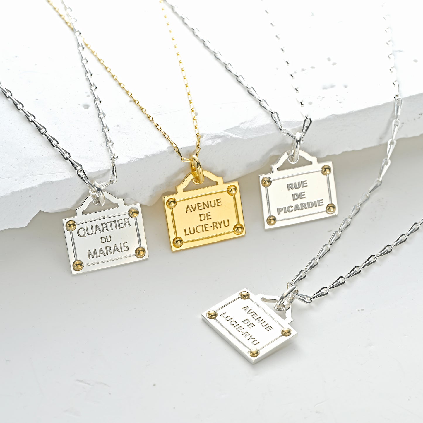 QUARTIER DU MARAIS, Unplated Metal, Slim Chain