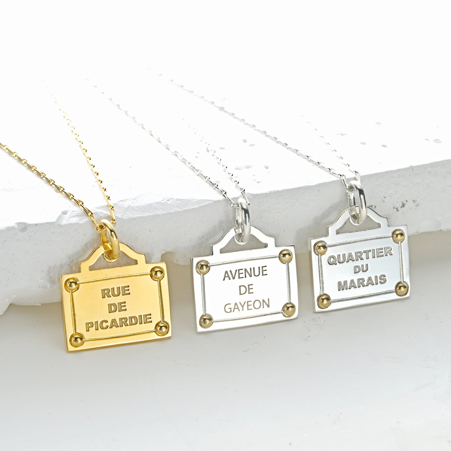 QUARTIER DU MARAIS, Unplated Metal, Slim Chain
