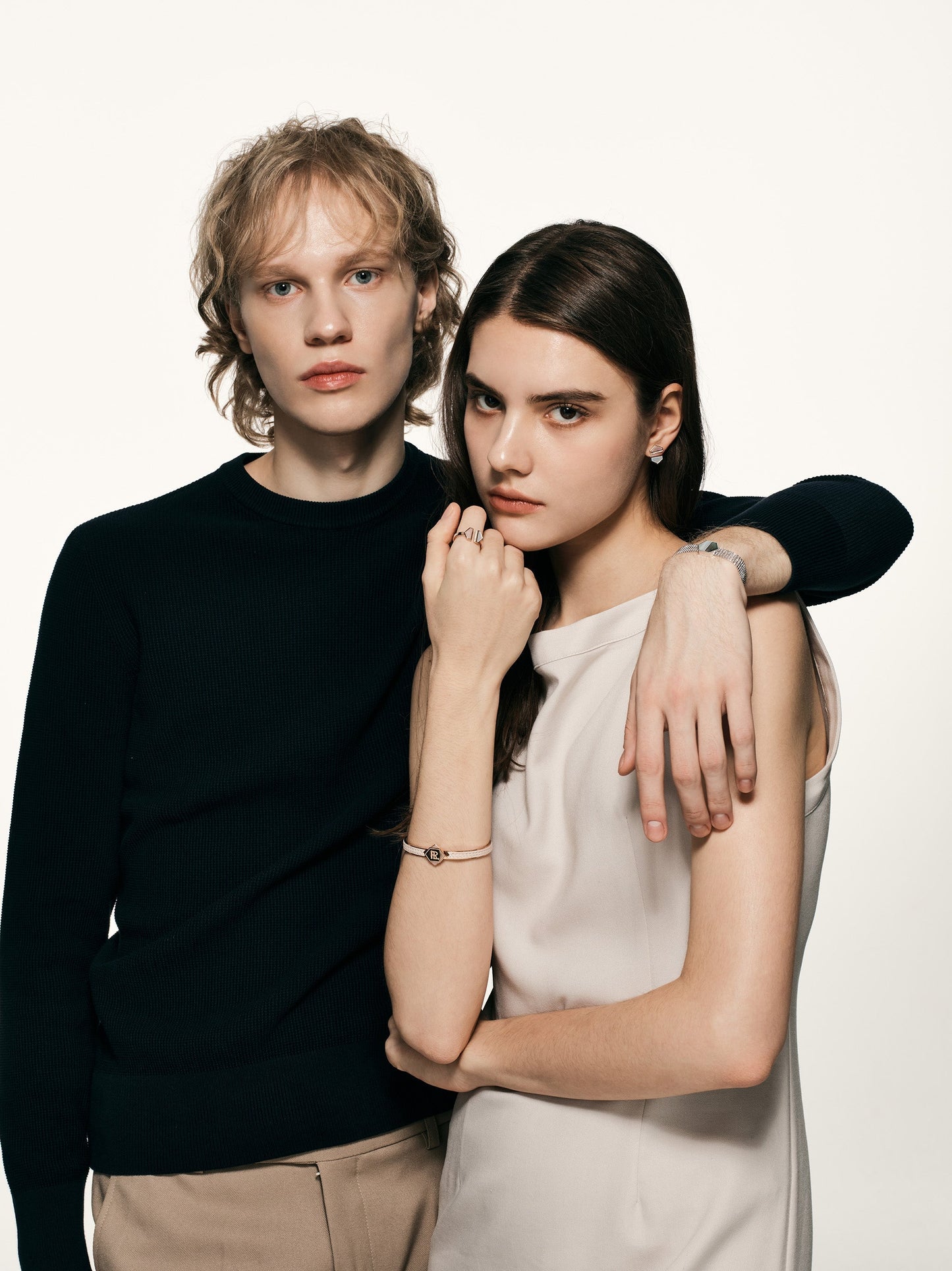 VOID Filled By You Ring, Small, White Nacre, Diamond