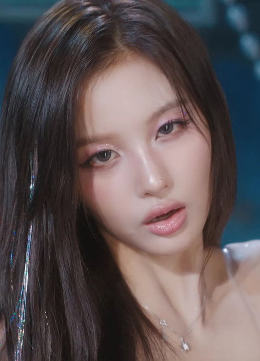 NMIXX 엔믹스 설윤님 with Le Quartz