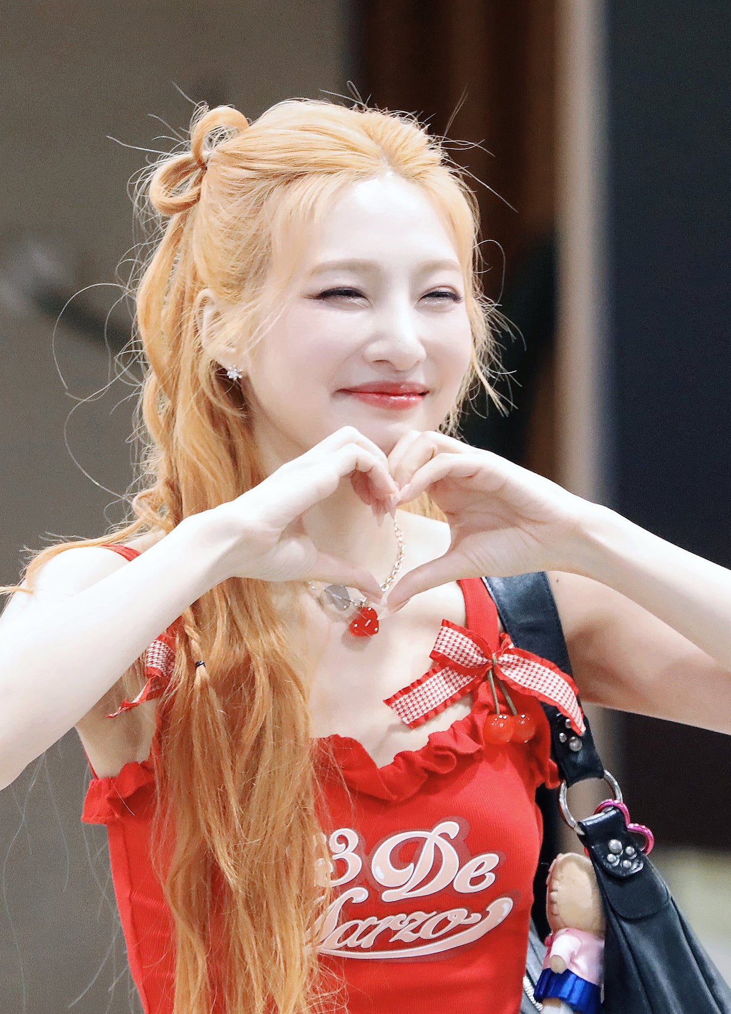 레드벨벳 조이님 with Le Quartz
